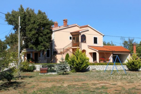  Apartments with a parking space Presika, Labin - 2370  Лабин